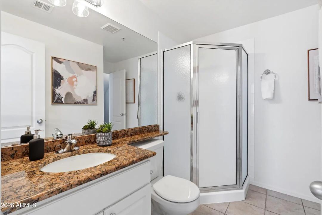 Real Estate Picture 13