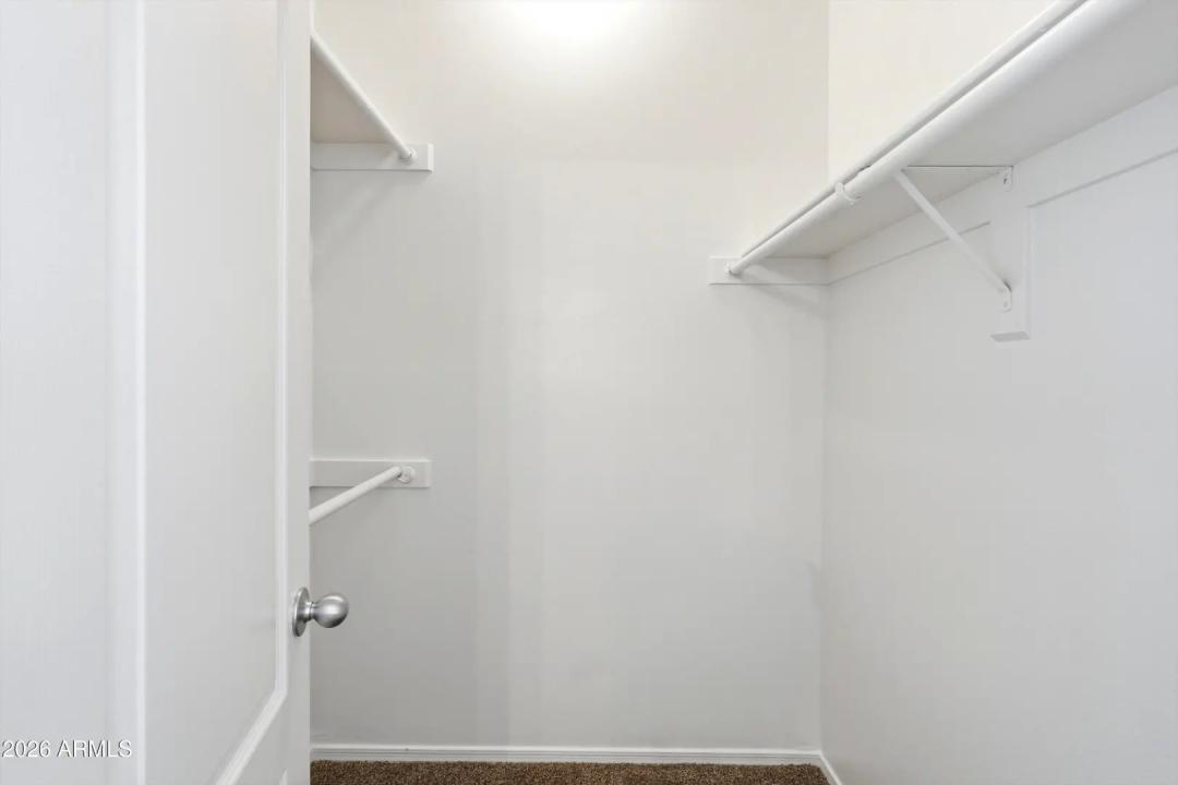 Real Estate Picture 17