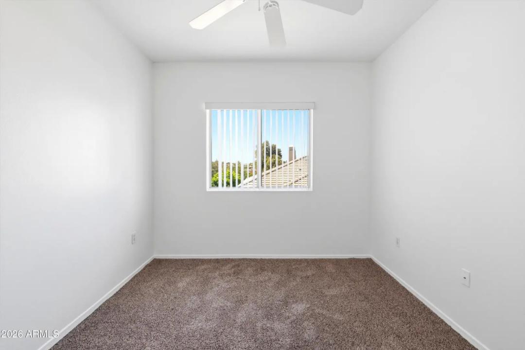 Real Estate Picture 18
