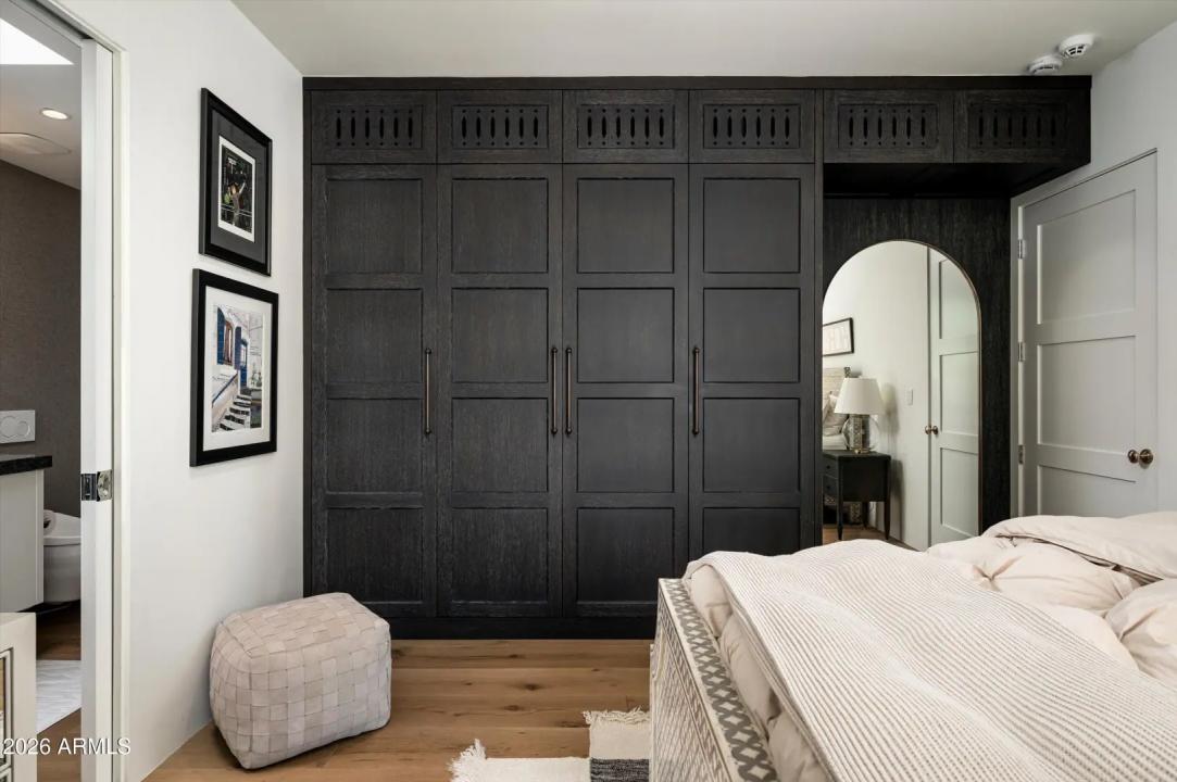 Real Estate Picture 26