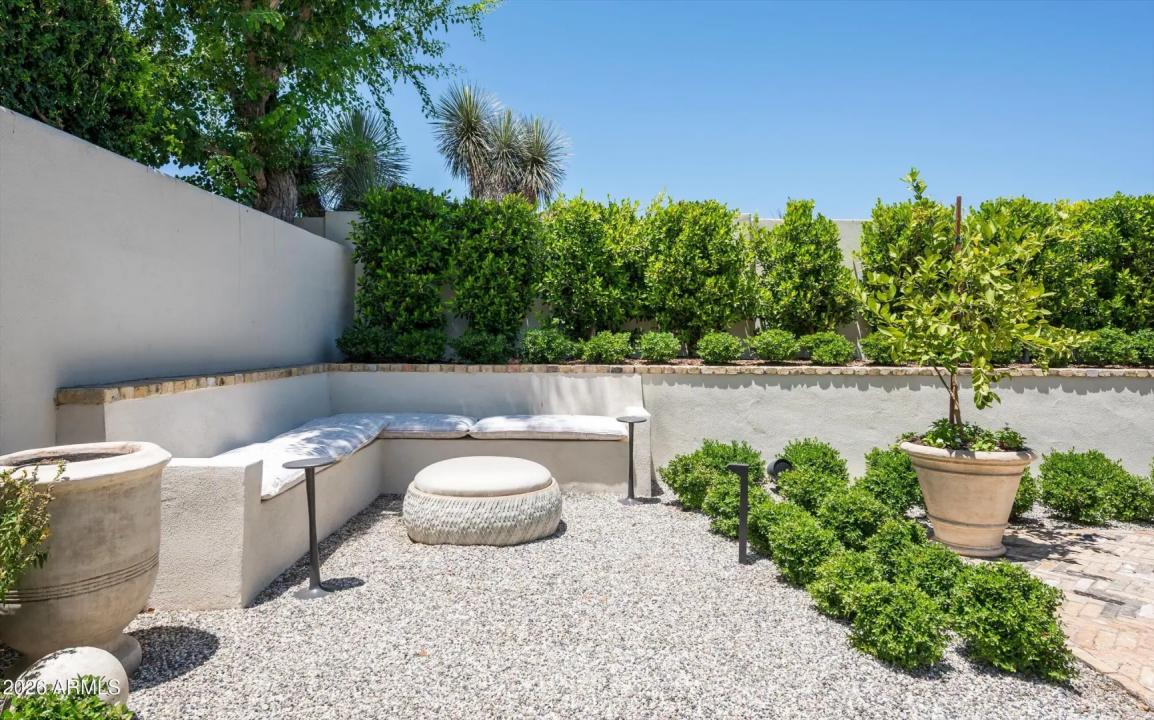 Real Estate Picture 31
