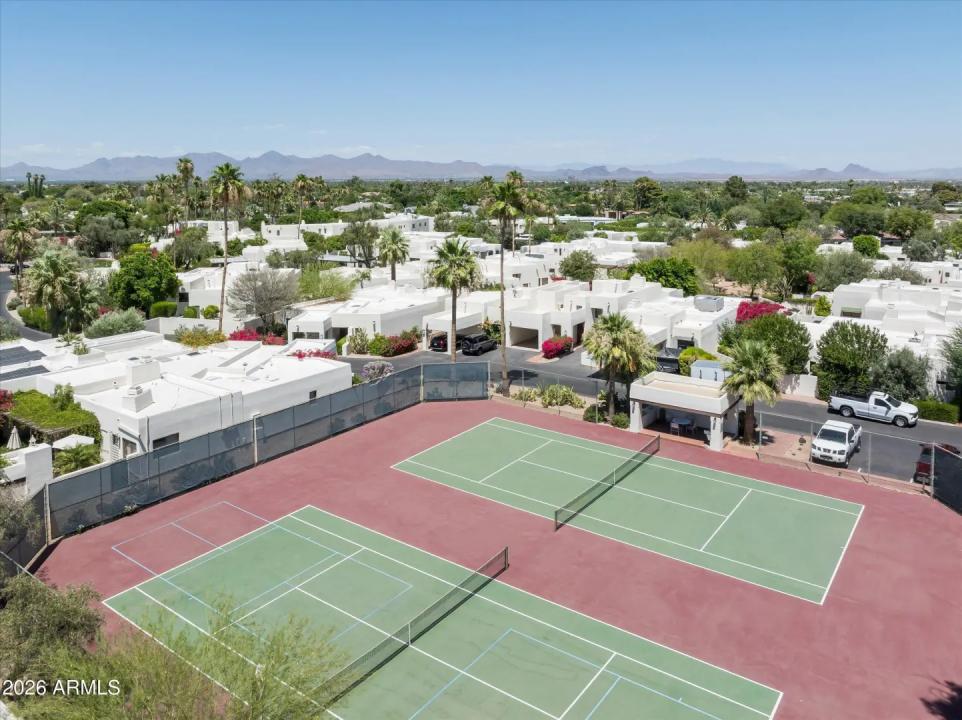 Real Estate Picture 44