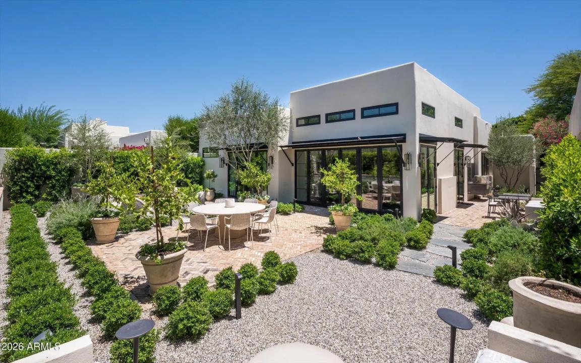 Real Estate Picture 2