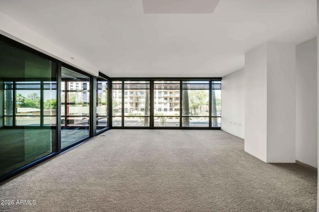 Real Estate Picture 6