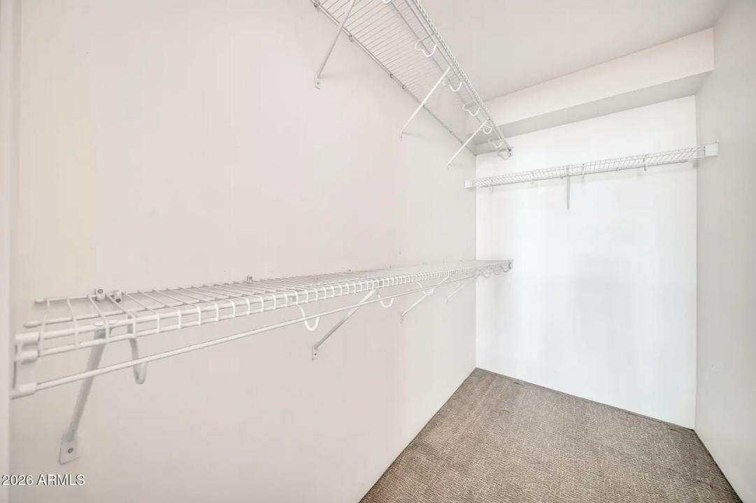 Real Estate Picture 12