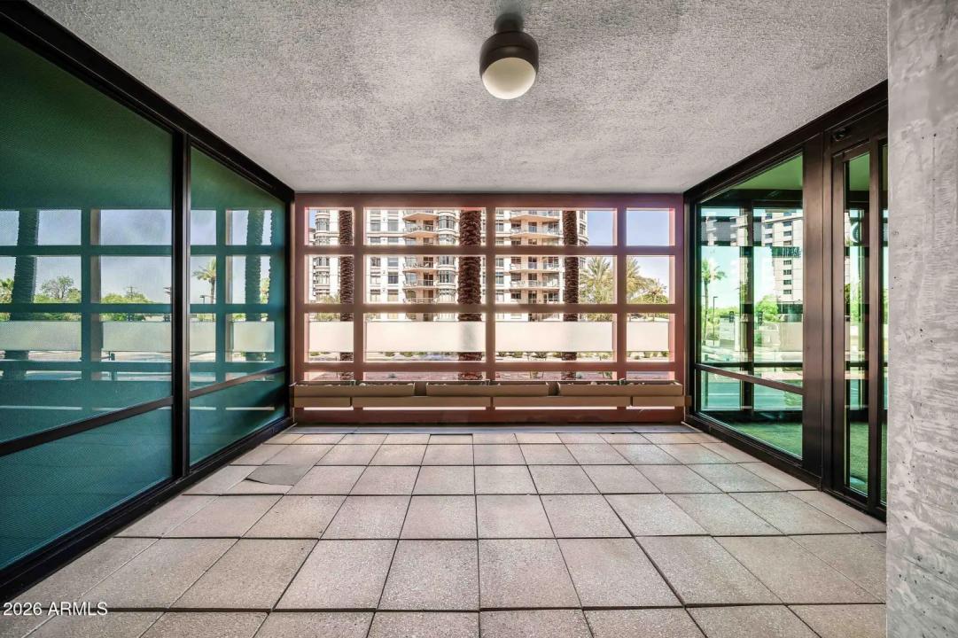 Real Estate Picture 27