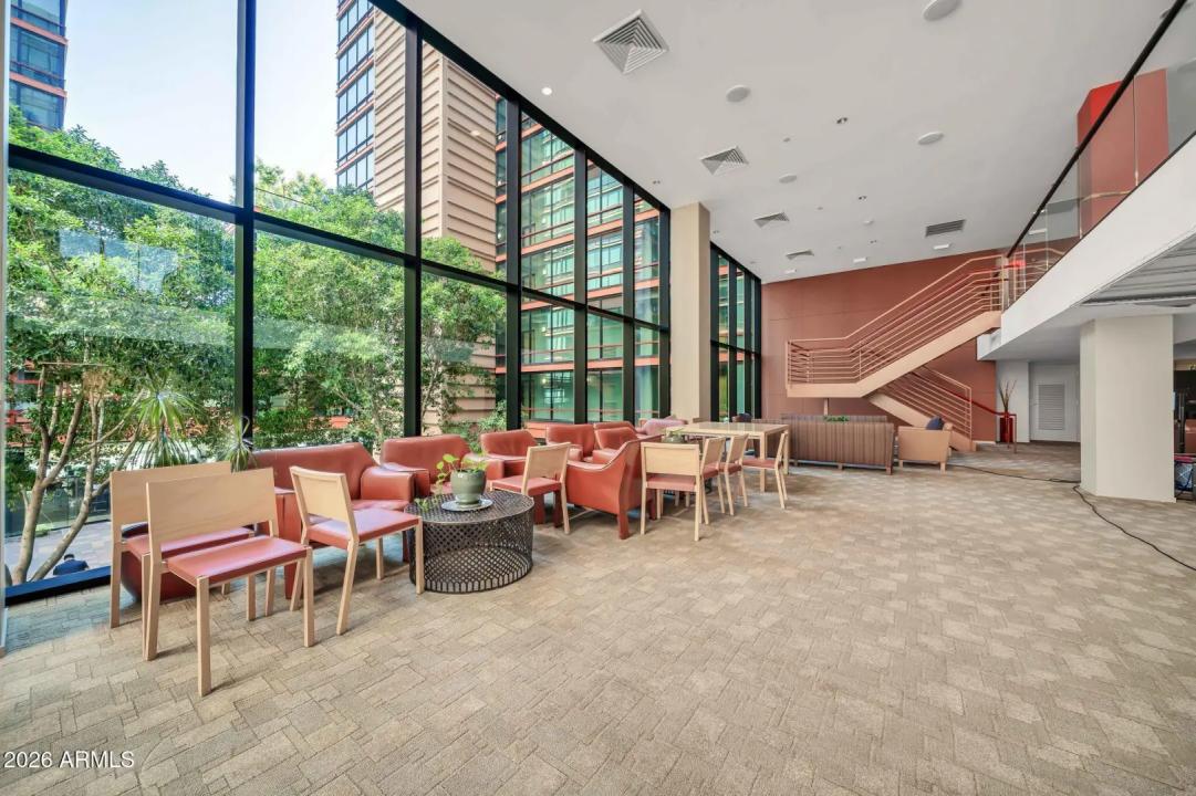 Real Estate Picture 31