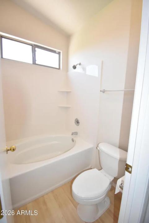 Real Estate Picture 10