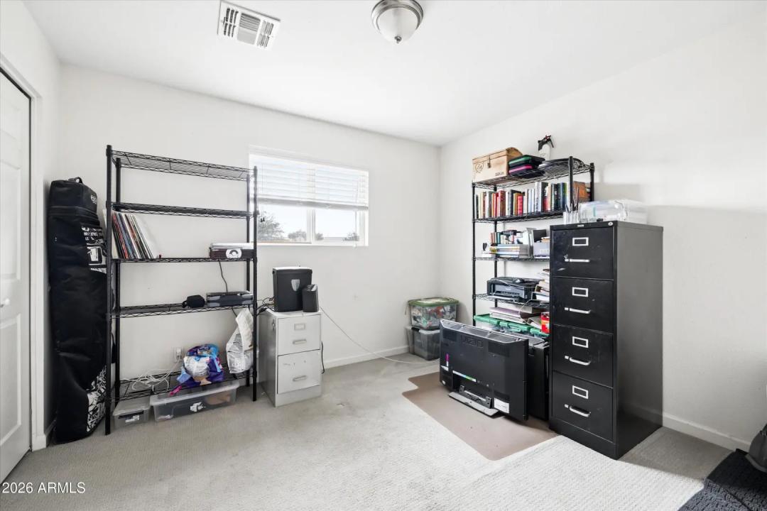 Real Estate Picture 16