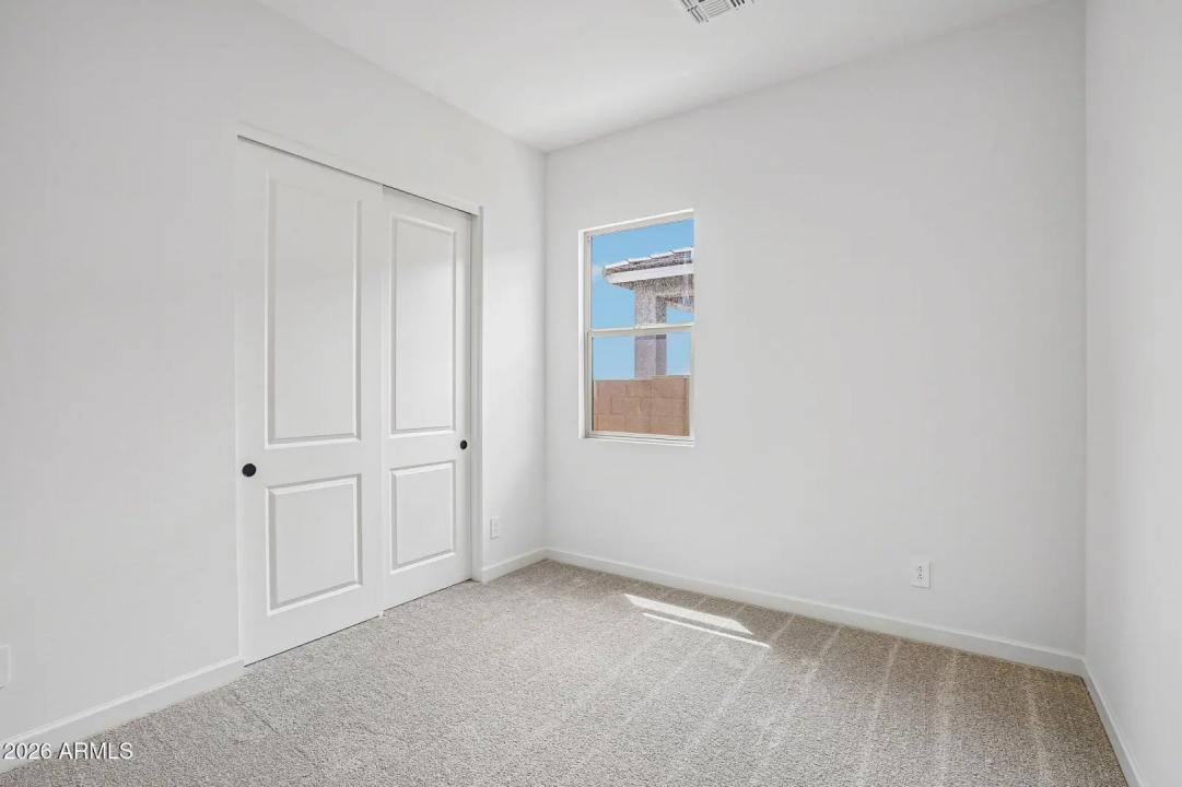 Real Estate Picture 26