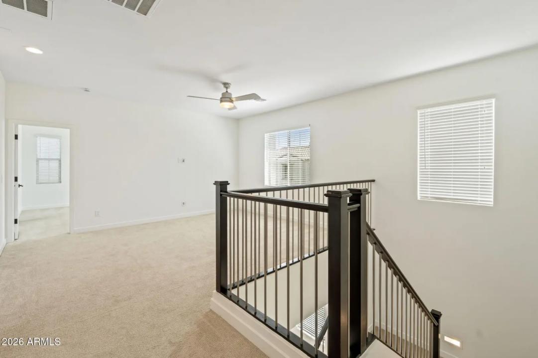 Real Estate Picture 15
