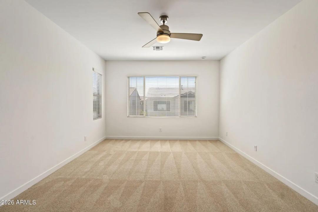 Real Estate Picture 19