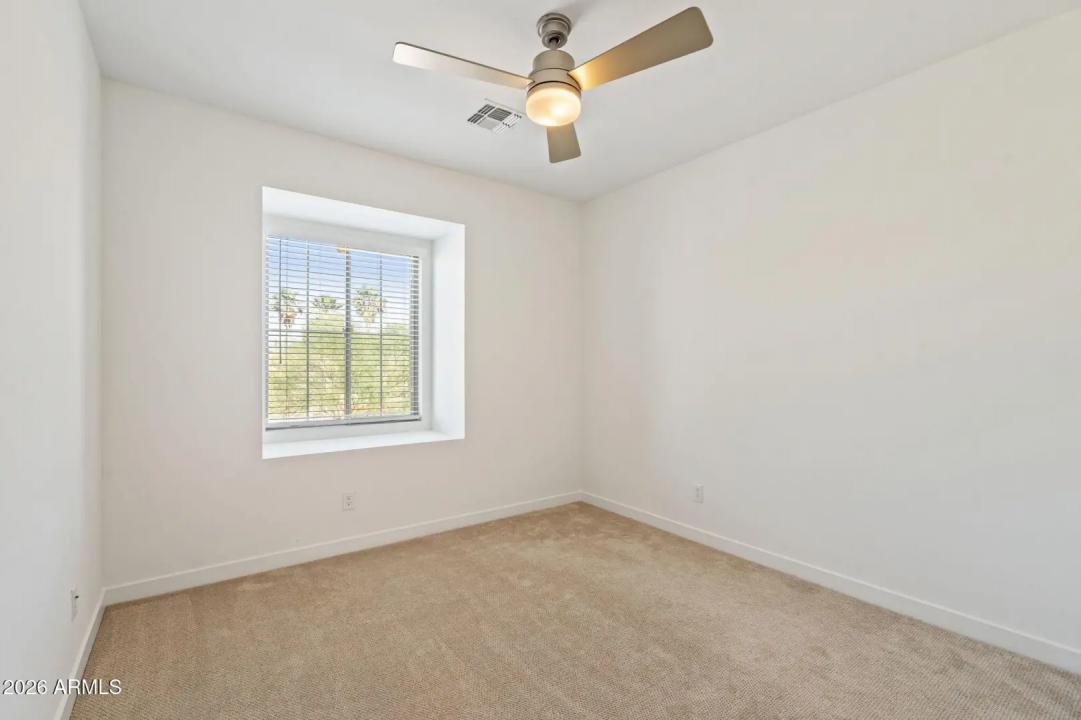 Real Estate Picture 29
