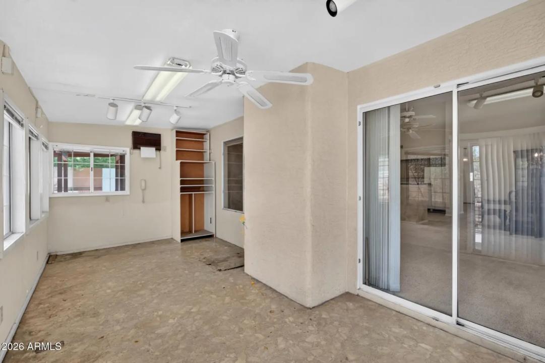 Real Estate Picture 50