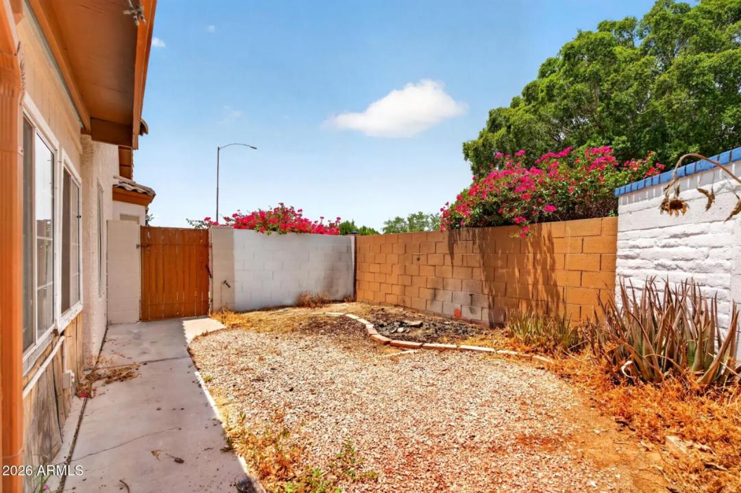 Real Estate Picture 52