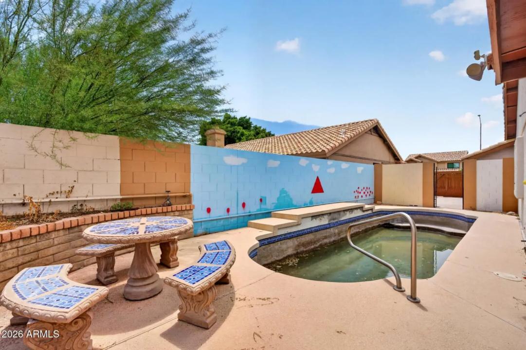 Real Estate Picture 58