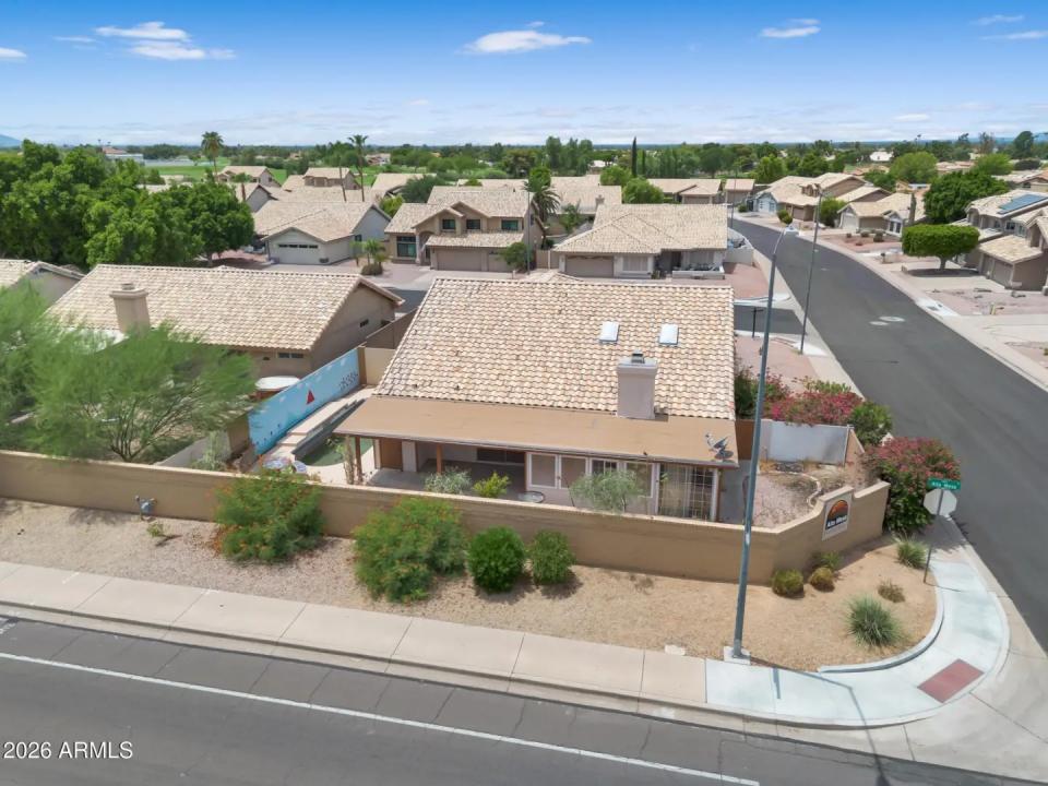 Real Estate Picture 73