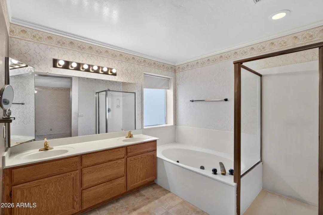 Real Estate Picture 34