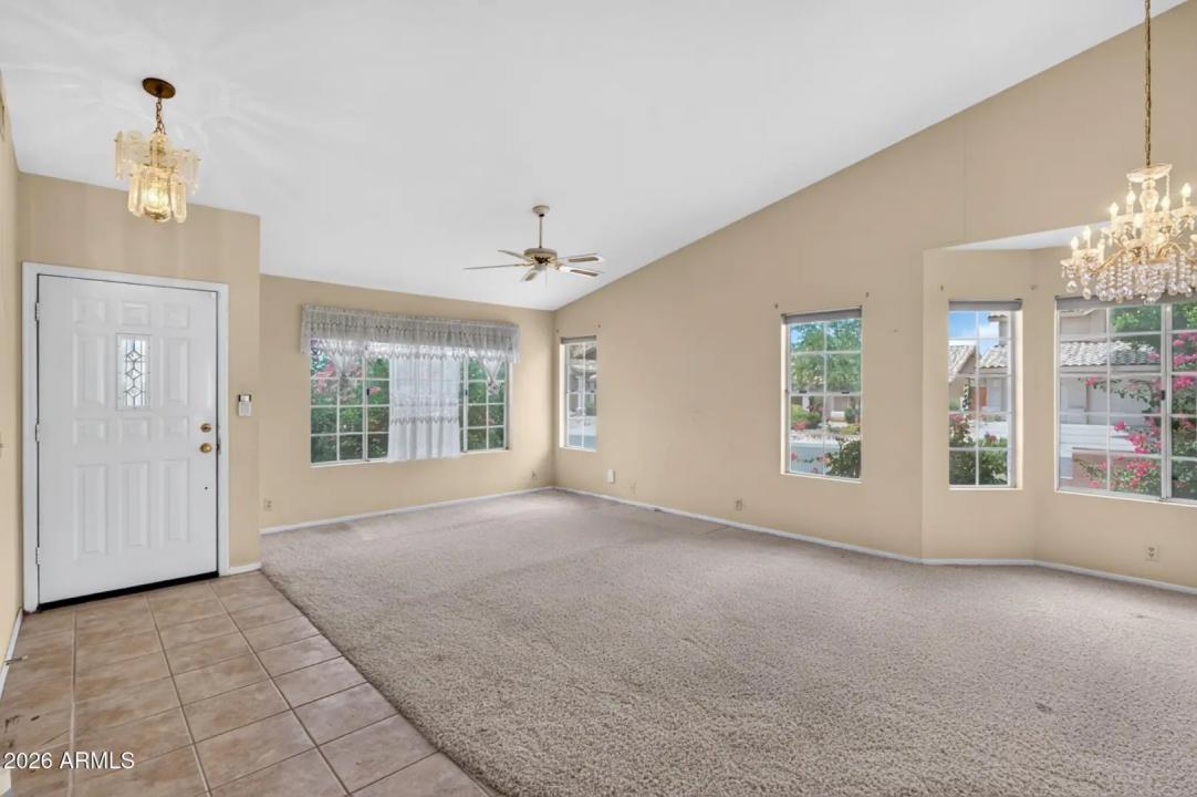 Real Estate Picture 9