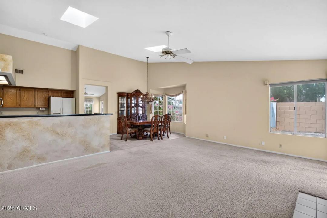 Real Estate Picture 16