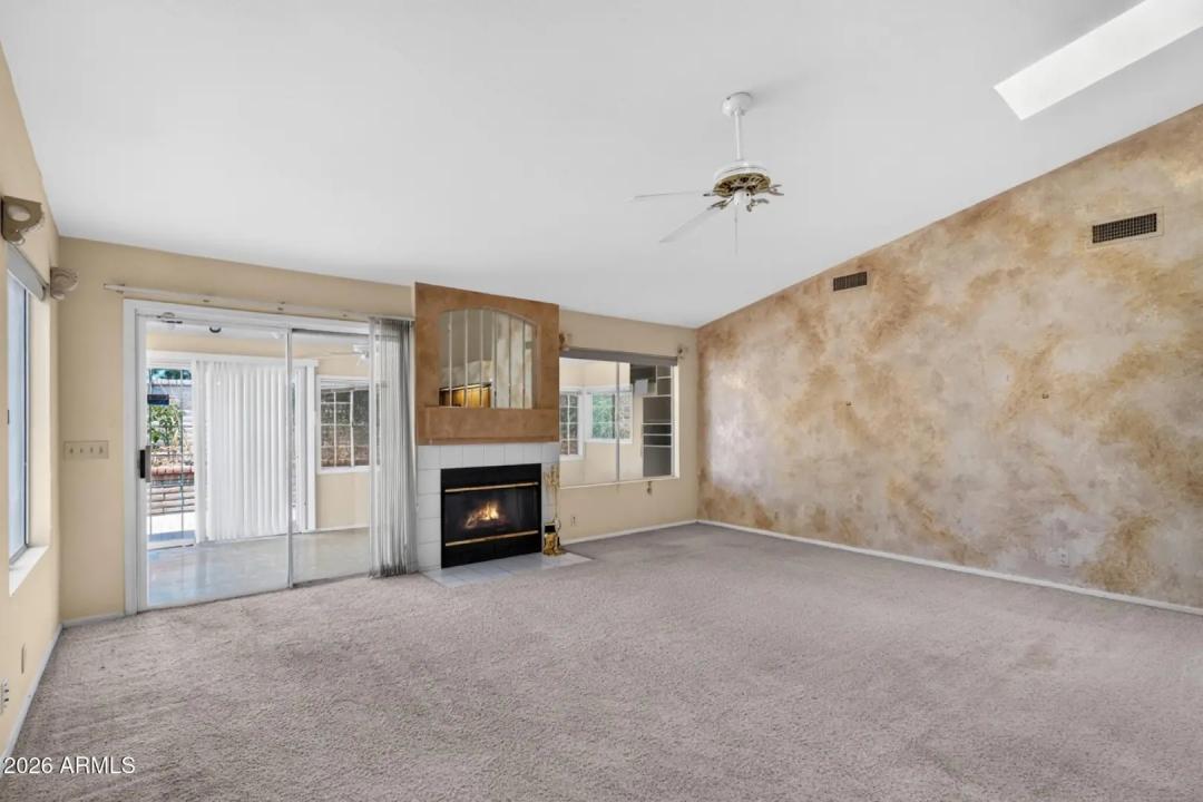 Real Estate Picture 20