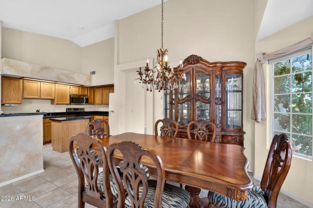 Real Estate Picture 24