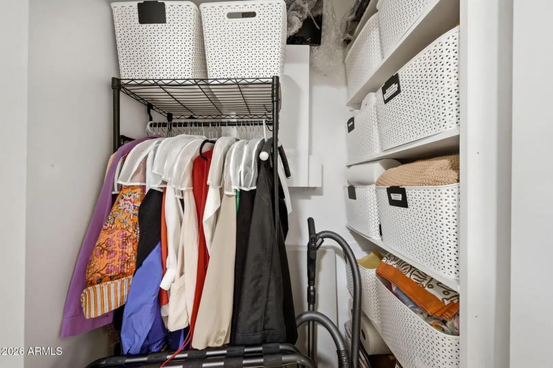 Real Estate Picture 15