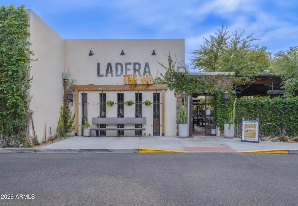 Real Estate Picture 22