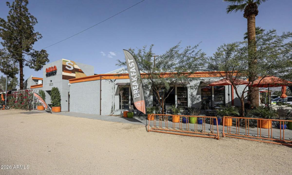 Real Estate Picture 23