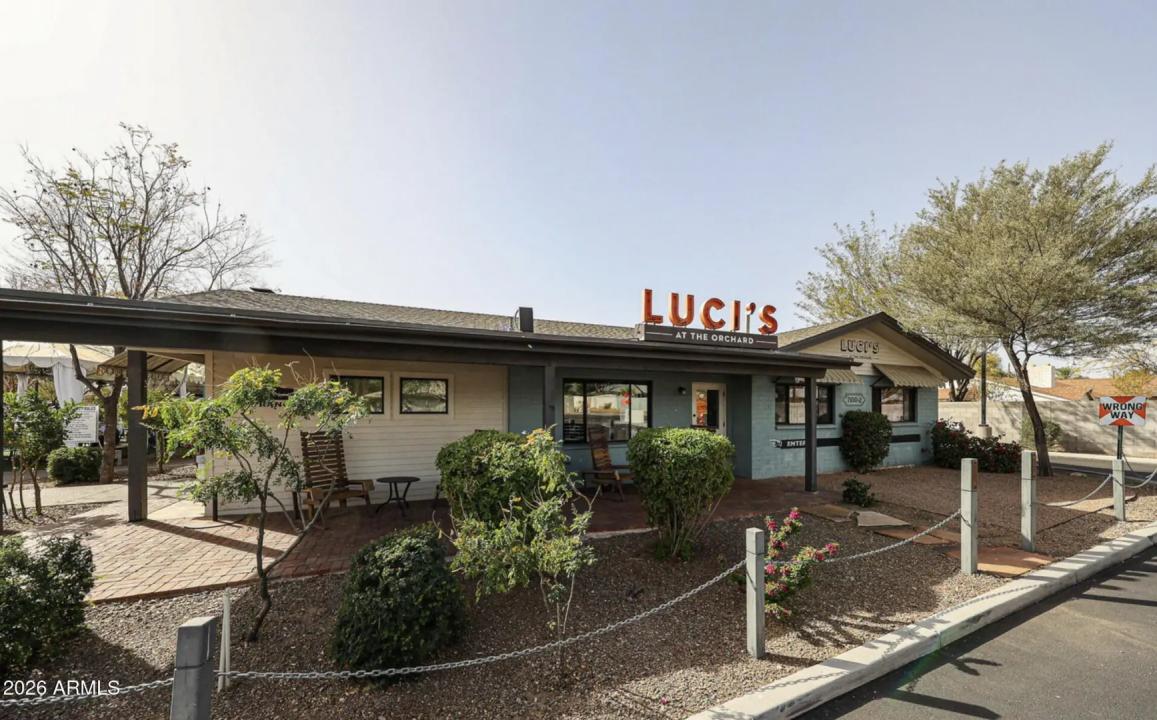 Real Estate Picture 24