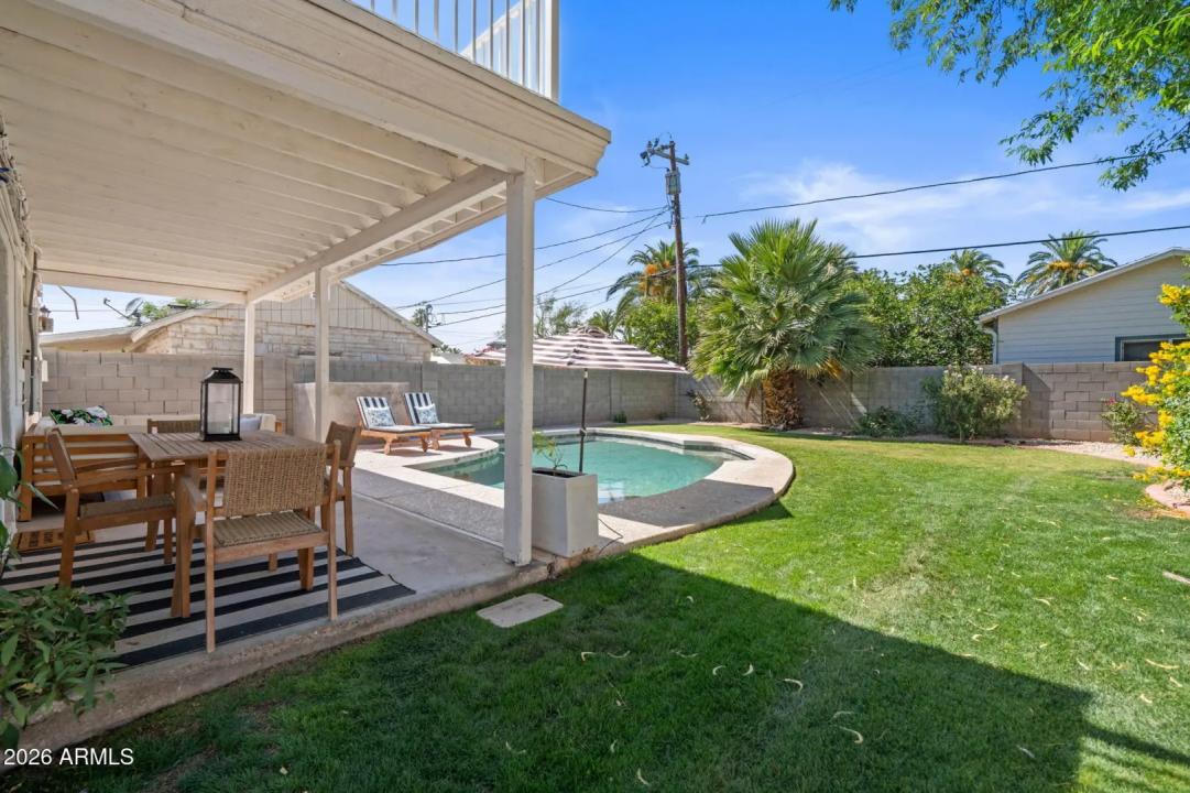 Real Estate Picture 20