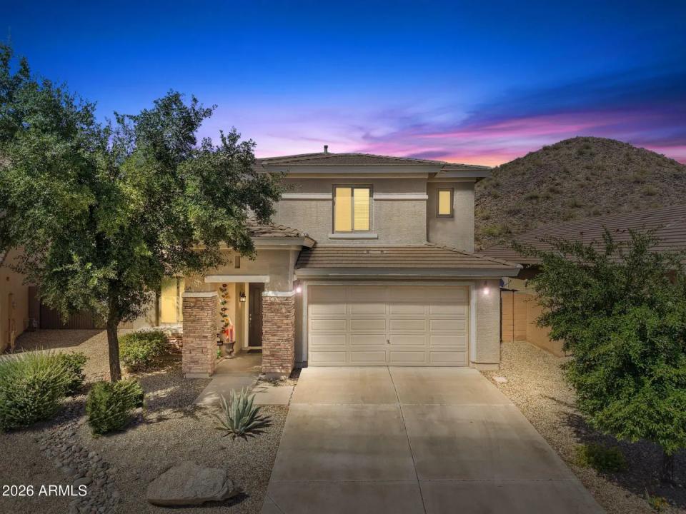 Real Estate Picture 1