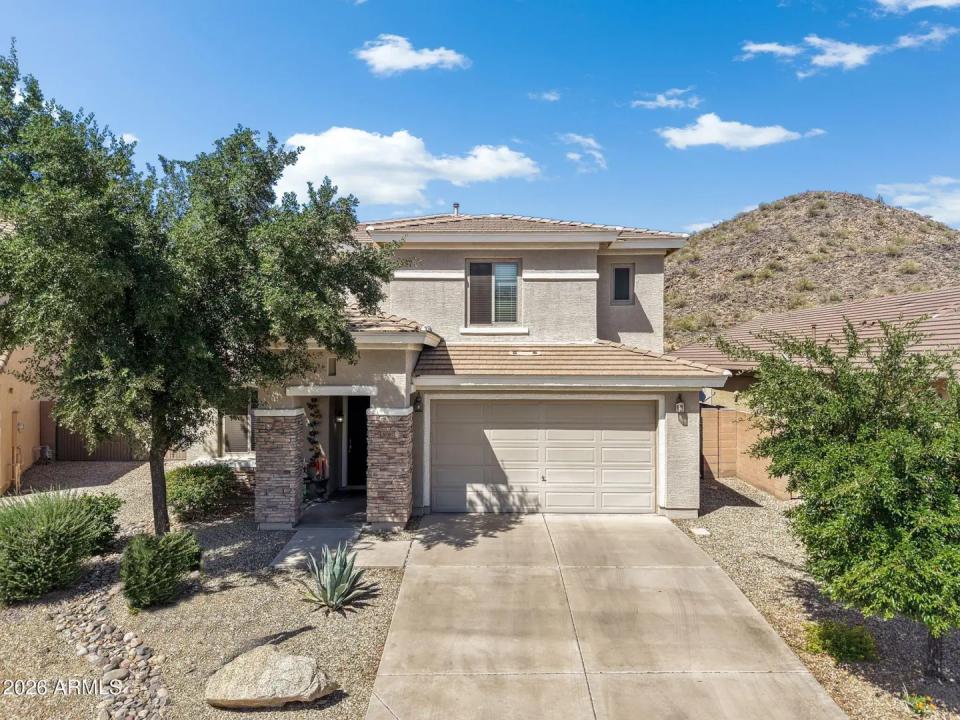 Real Estate Picture 6