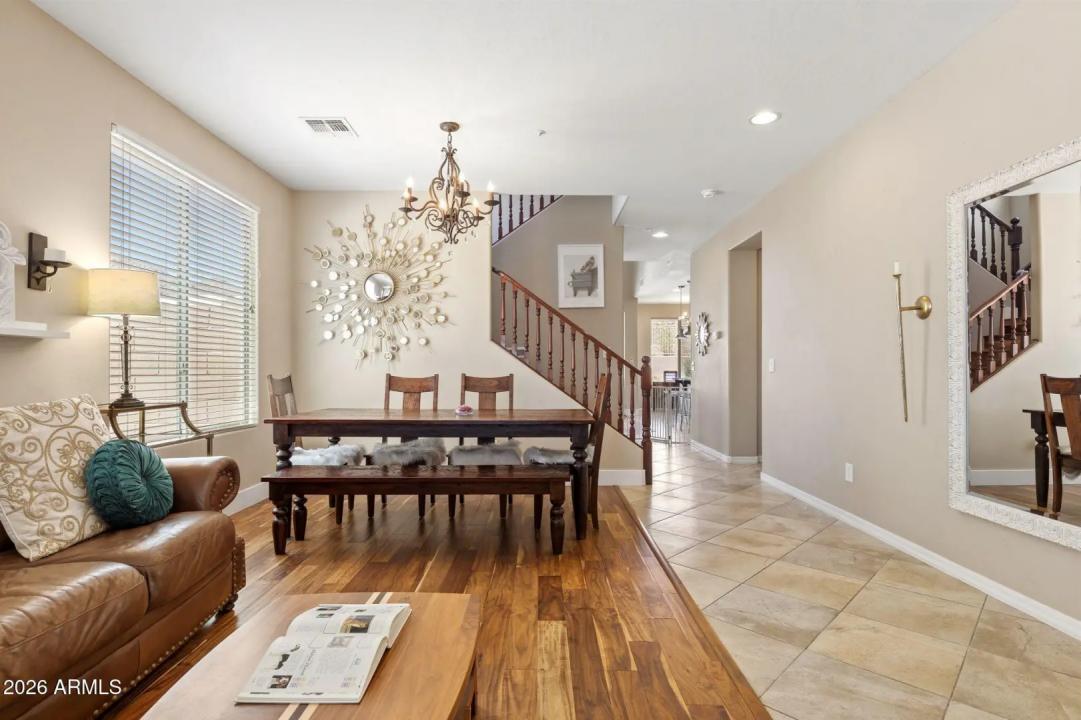Real Estate Picture 9