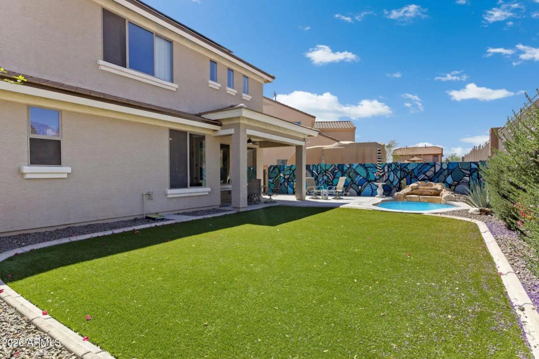 Real Estate Picture 37