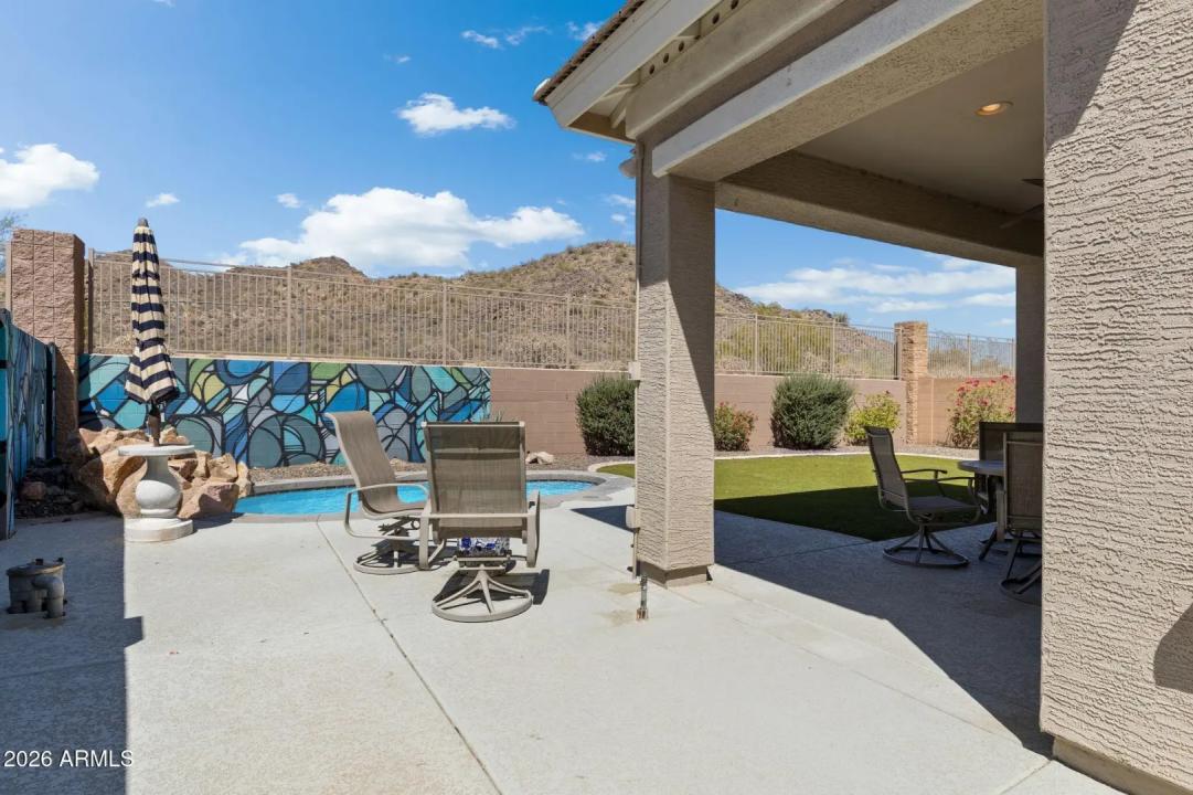 Real Estate Picture 38
