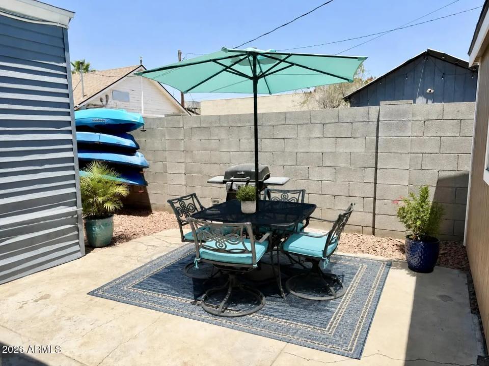 Real Estate Picture 20