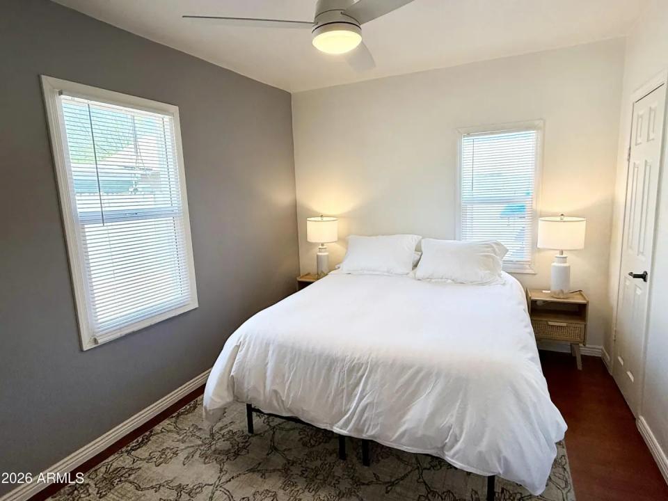 Real Estate Picture 13