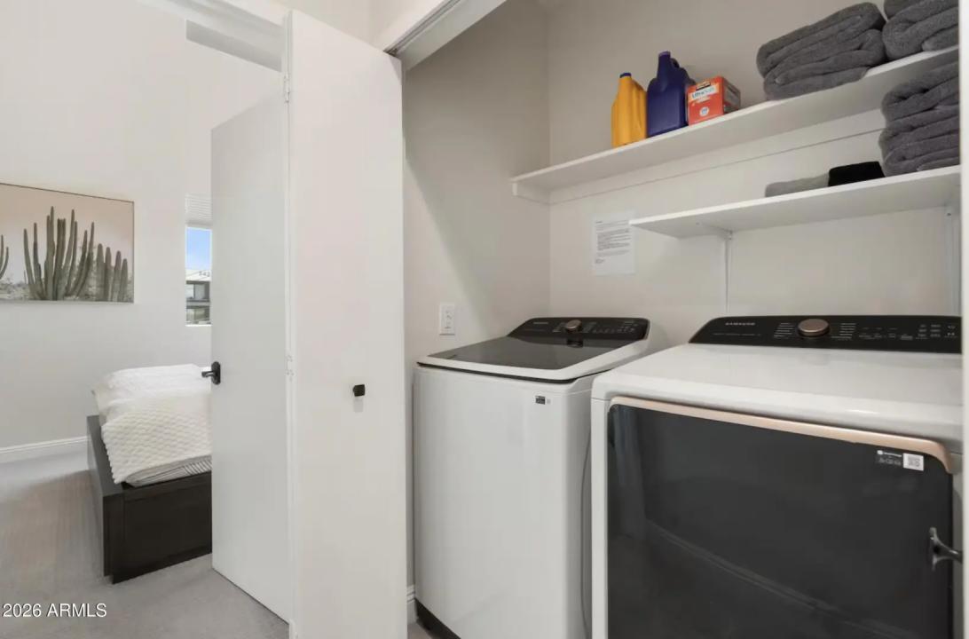 Real Estate Picture 18