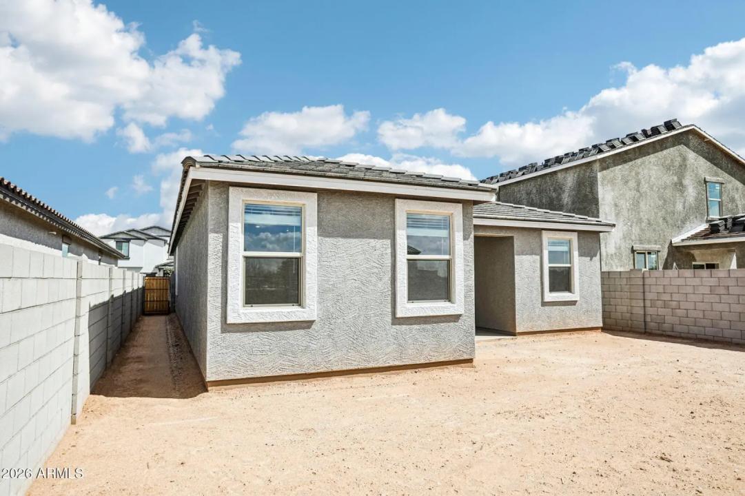 Real Estate Picture 34