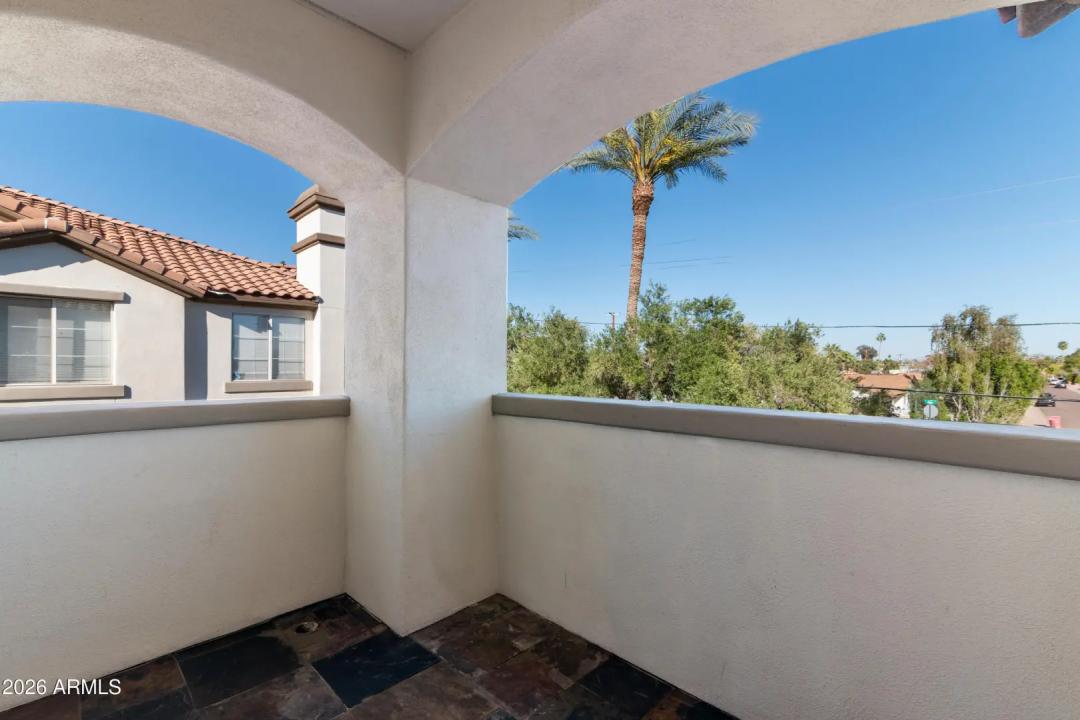 Real Estate Picture 17