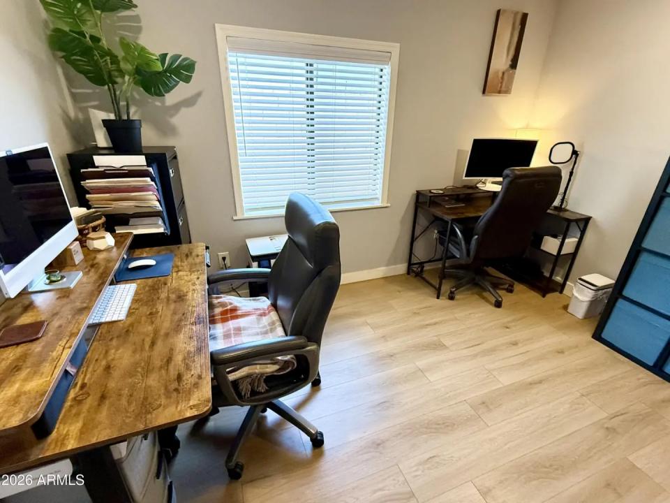 Real Estate Picture 21