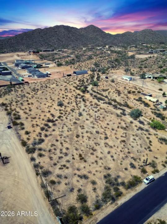 Real Estate Picture 1
