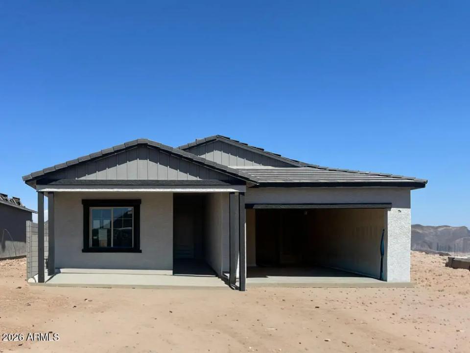 Real Estate Picture 2