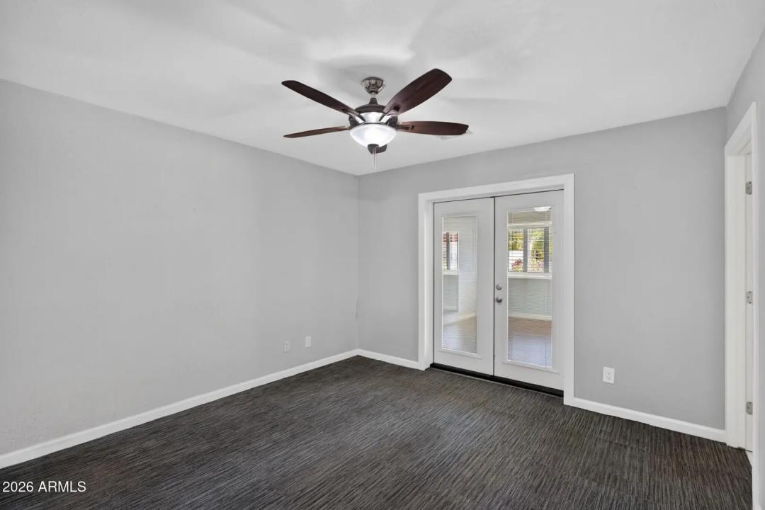 Real Estate Picture 33