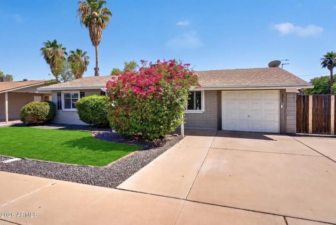 Real Estate Picture 1