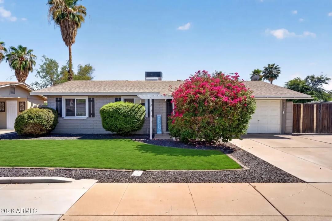 Real Estate Picture 2