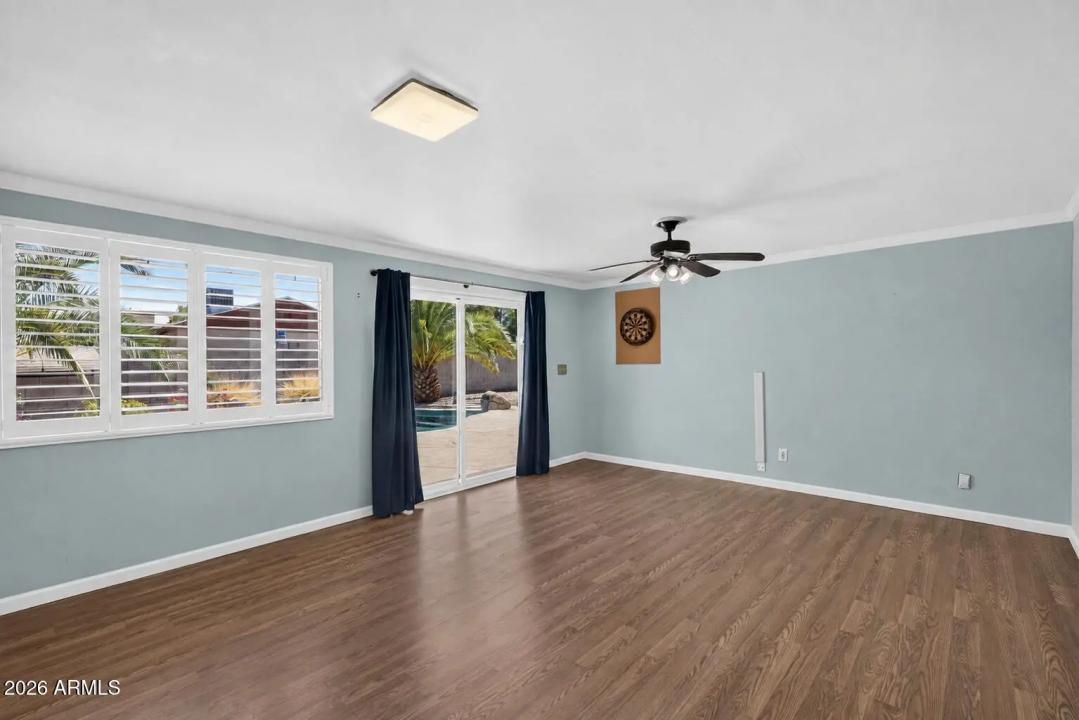 Real Estate Picture 39