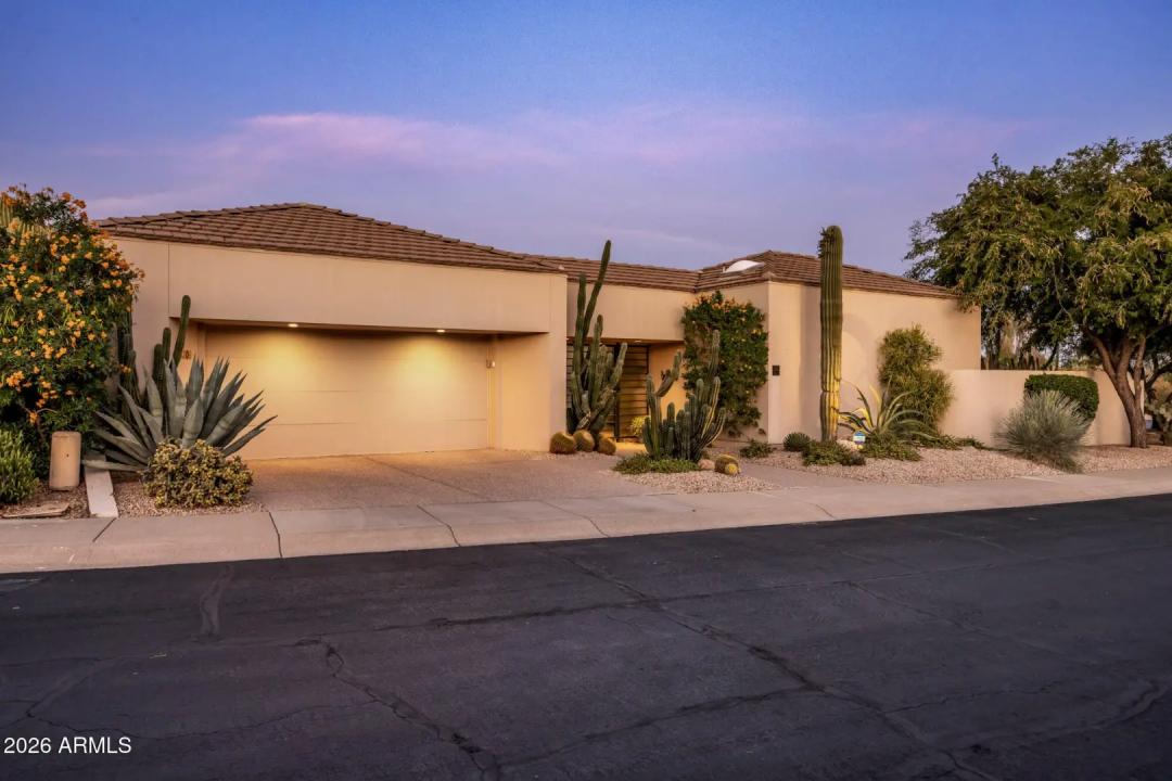 Real Estate Picture 3