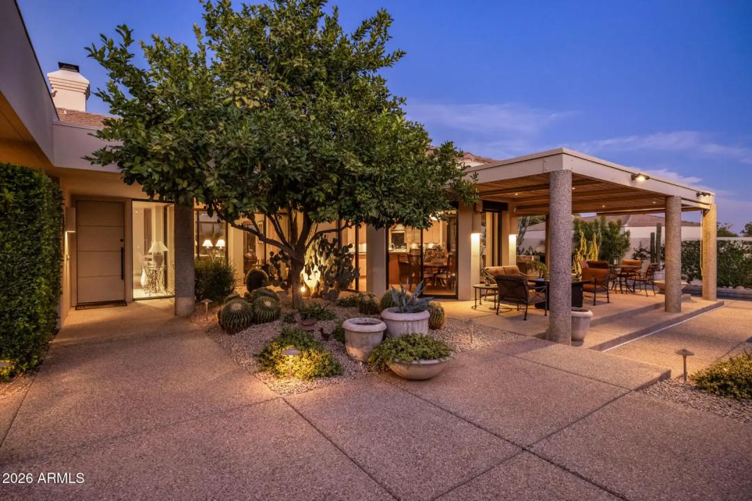Real Estate Picture 44